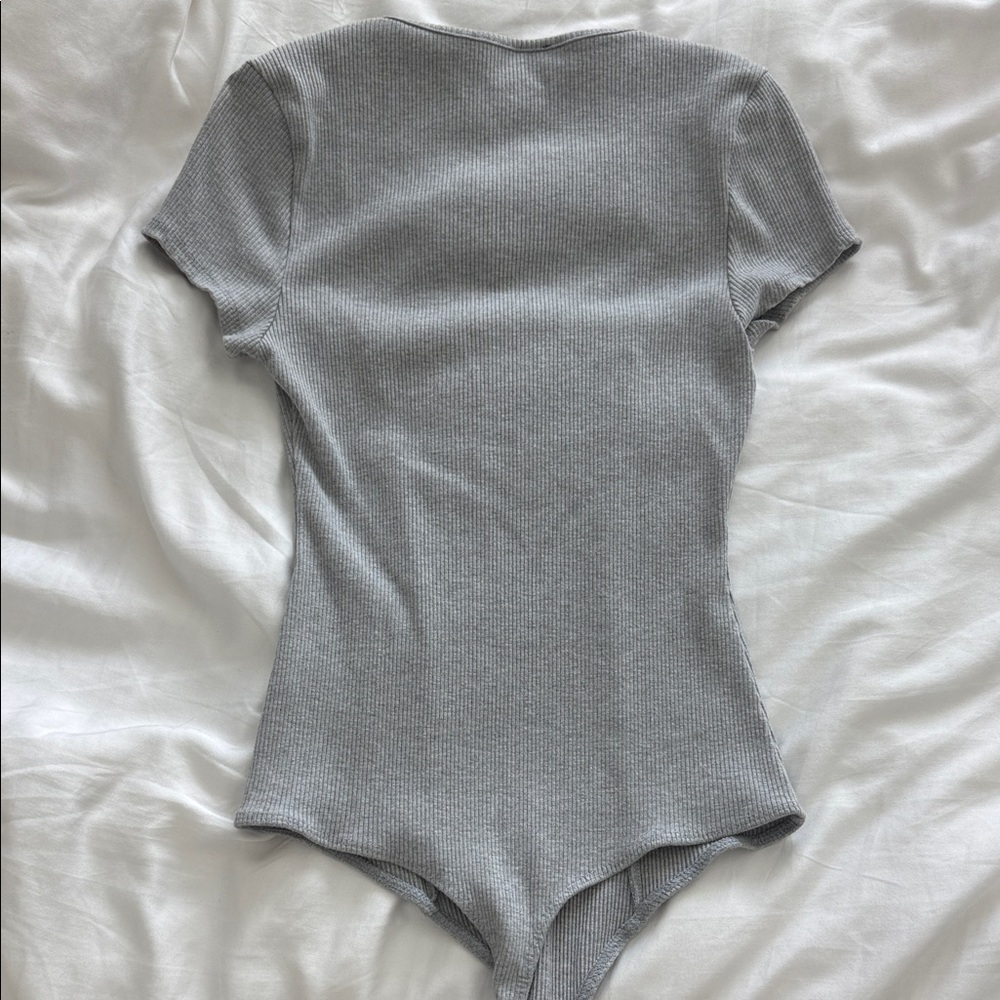 Lulus Ribbed Gray Bodysuit - Picture 3 of 3